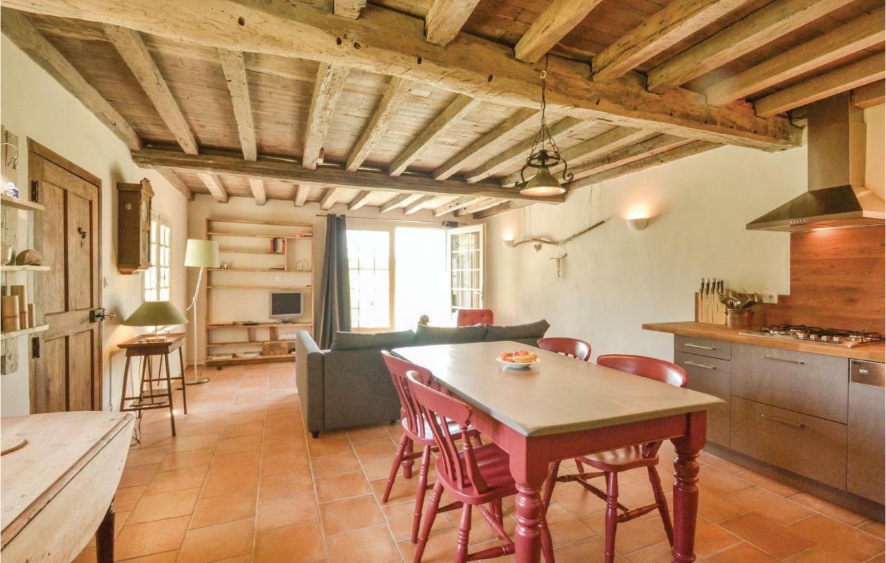 Lovely Home In Charritte De Bas With Wifi Exterior photo